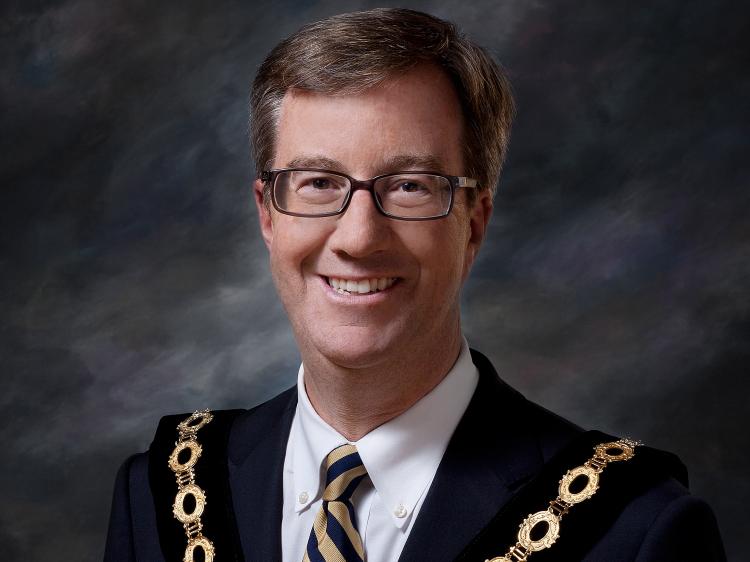 Jim Watson, Bürgermeister der Stadt Ottawa (freundlicherweise zur Verfügung ...